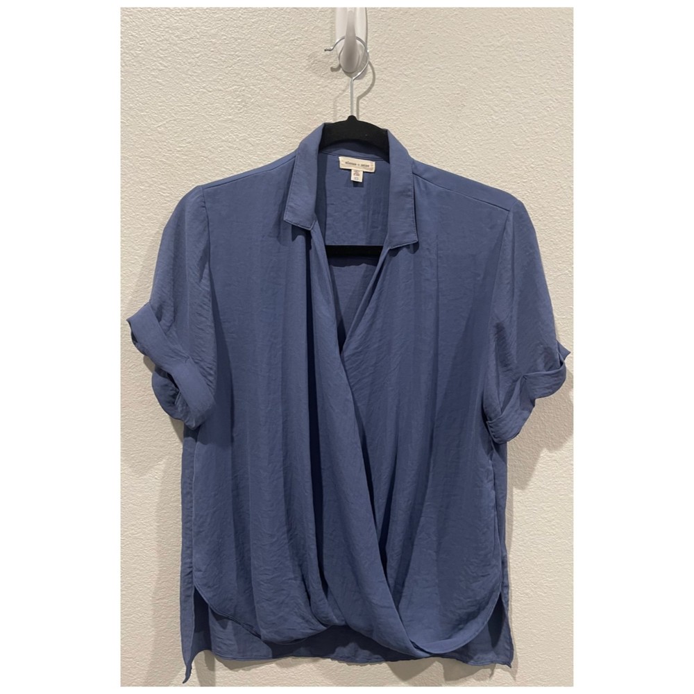 SILENCE + NOISE Blue Twist Front Short Sleeve Sheer Blouse